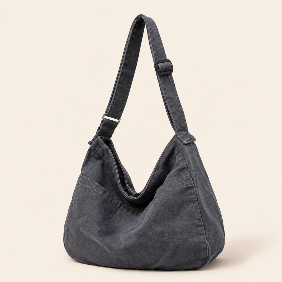 LAVIA | Canvas Hobo