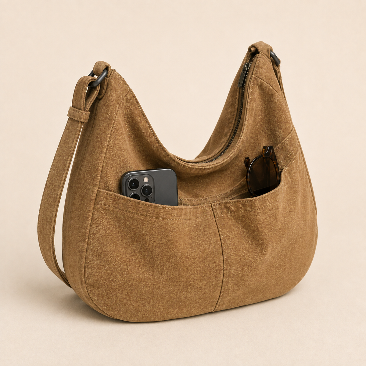 LAVIA | Canvas Hobo
